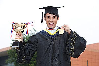 《云端朋克》8月19日登陆PS5 支持免费升级